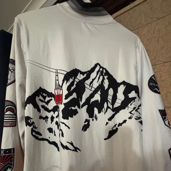 Krimson Klover, Size Large, White, Black and Red - Picture 3 of 5